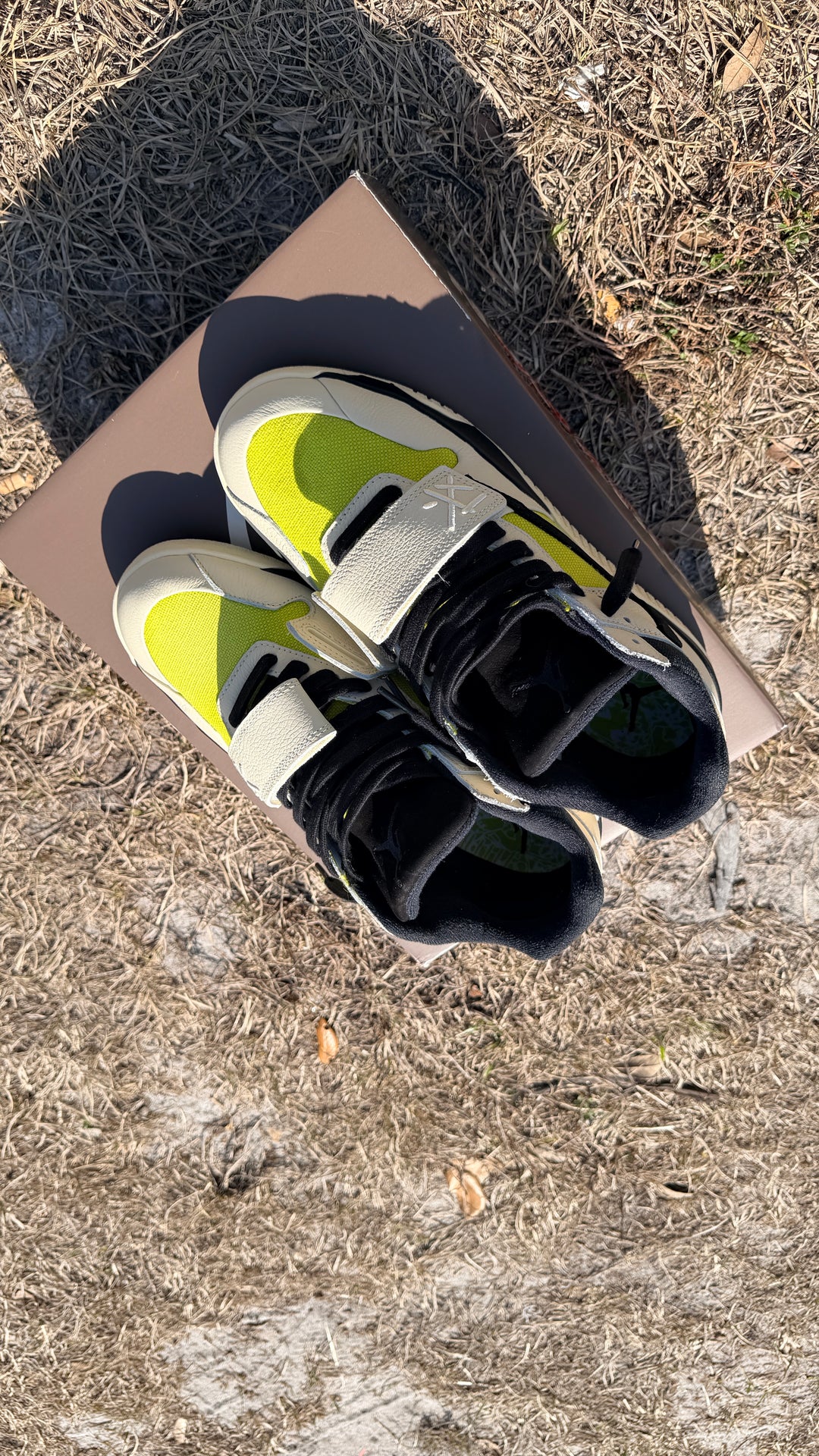 Travis Scott - Jumpman Jack ‘Bright Cactus’ - zoshmfg